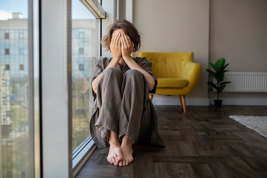Страх одиночества у женщин в психологии: как побороть его эффективно